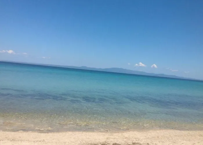 Athina *